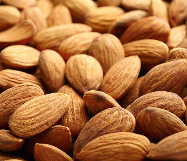 Almendras y semillas de chía