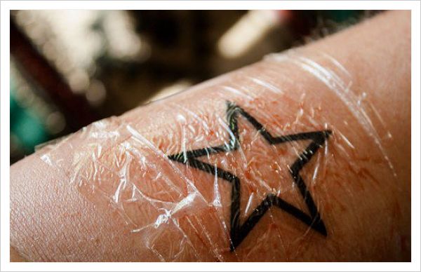 Cómo curar un tatuaje